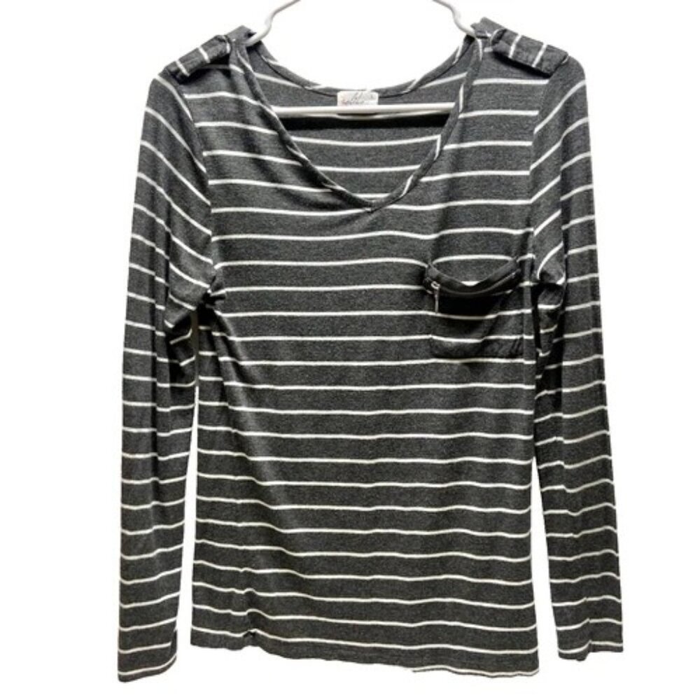 Glitz Long Sleeve Tee Wonen's Medium Grey White Stripe Stretch V-Neck Zip Pocket